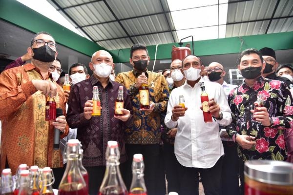 Tertarik Inovasi Minyak Makan Merah PPKS, Edy Rahmayadi Minta Percepat Implementasi Produksinya